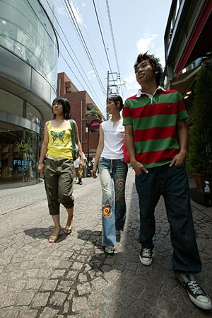 横浜観光・ビジネス拠点に最適！東横INN横浜スタジアム前2の魅力と詳細情報